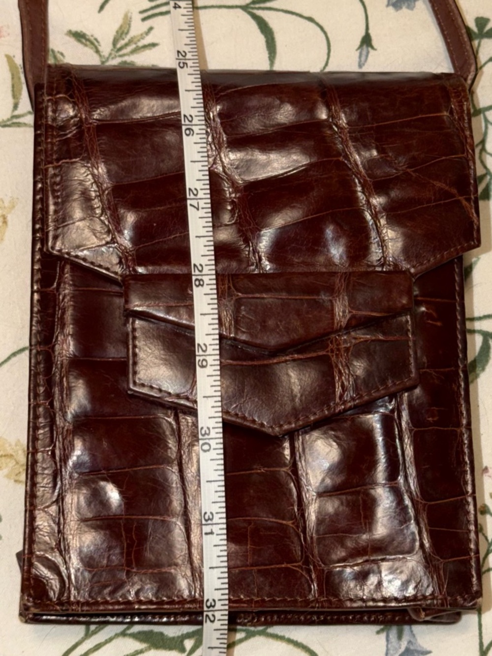 Beautiful Leather Crossbody by Titti Dell'Acqua
Handmade in Italy by Maxima - Picture 8 of 10